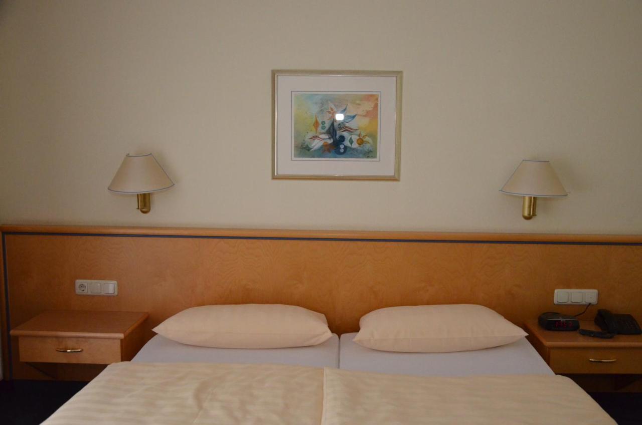 באד קיסינגן Kurparkhotel Das Kleinod מראה חיצוני תמונה