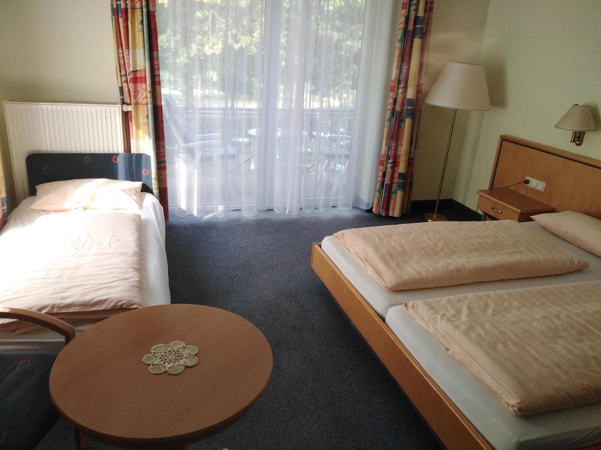 באד קיסינגן Kurparkhotel Das Kleinod מראה חיצוני תמונה